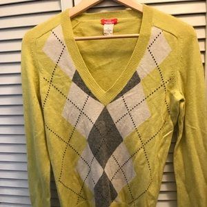 J crew 100% cashmere argyle sweater